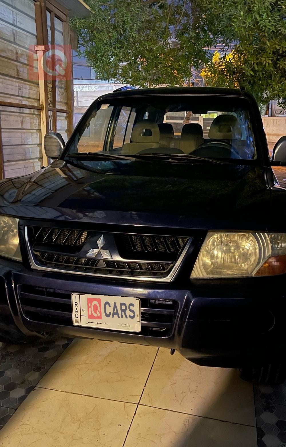 ميتسوبيشي باجيرو سبورت